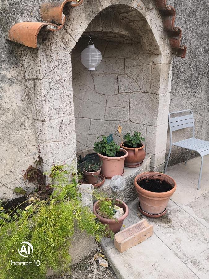 Appartement Au Coeur De Cassis Avec Jardin מראה חיצוני תמונה