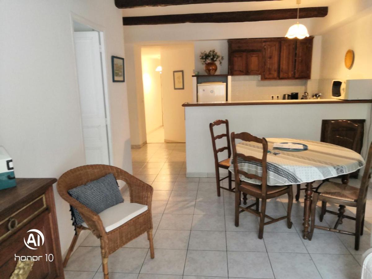 Appartement Au Coeur De Cassis Avec Jardin מראה חיצוני תמונה